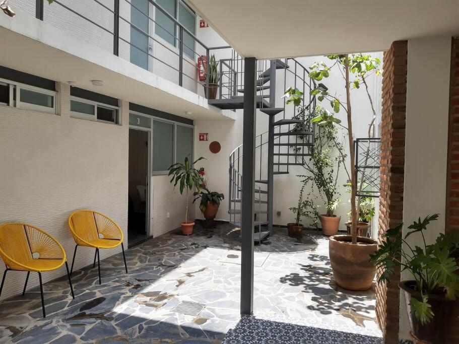 Estudio #5 Casa Fatima, 8 Min Del Centro 1 Persona Guadalajara Bagian luar foto